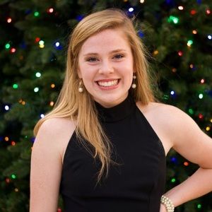 Meet your Posher, Chloe